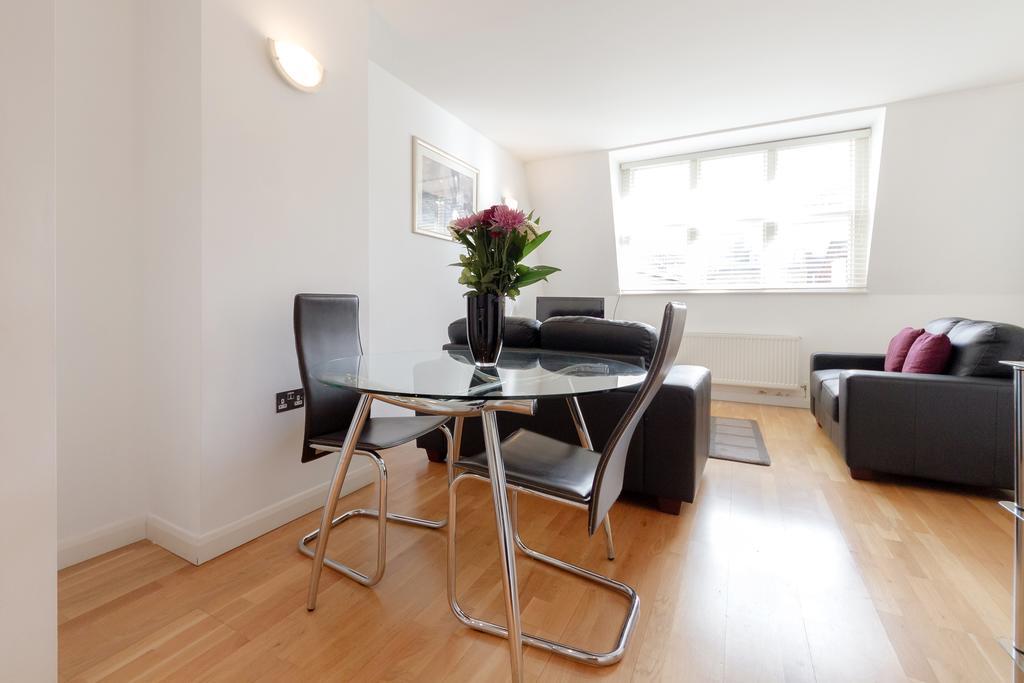 Roomspace Serviced Apartments - Groveland Court London Bilik gambar